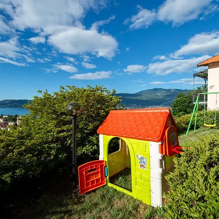 Villa Vera ヴィラ ヴェルバーニア